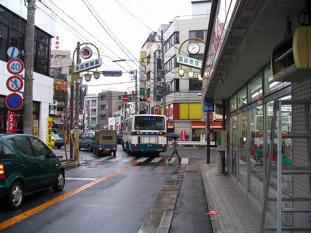 西探（にしたん）